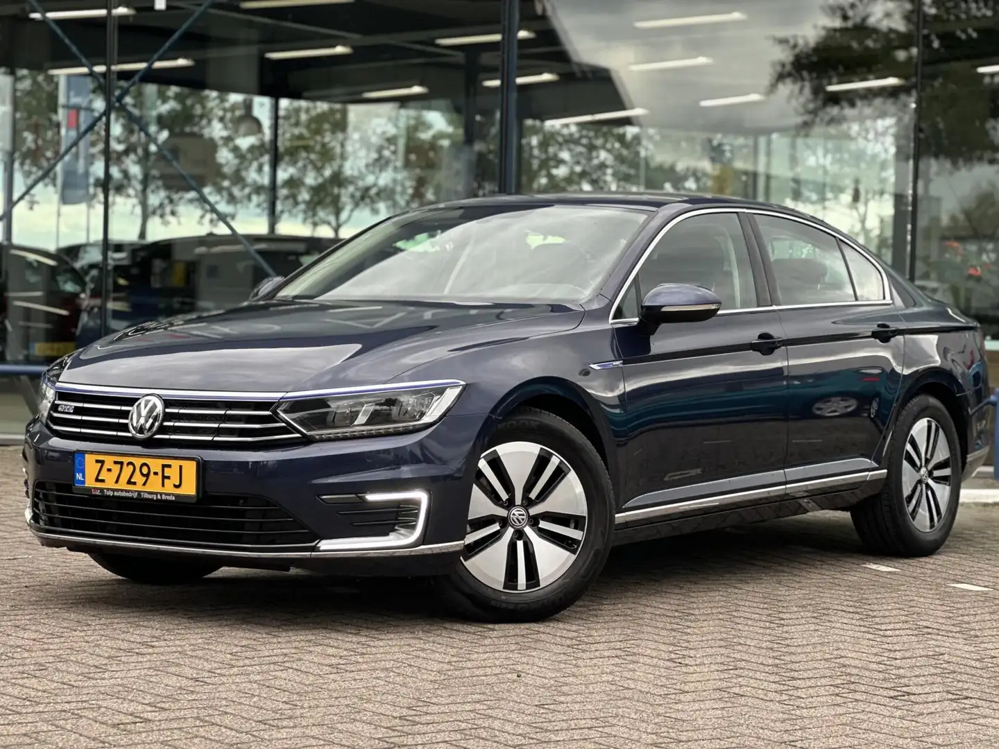 Volkswagen Passat 1.4 TSI GTE Plug-in DSG sedan 2017 1e eig Azul - 2