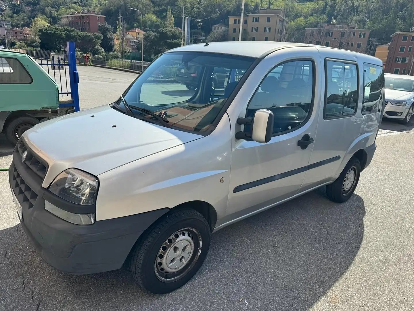 Fiat Doblo 1.9 jtd SX Srebrny - 1