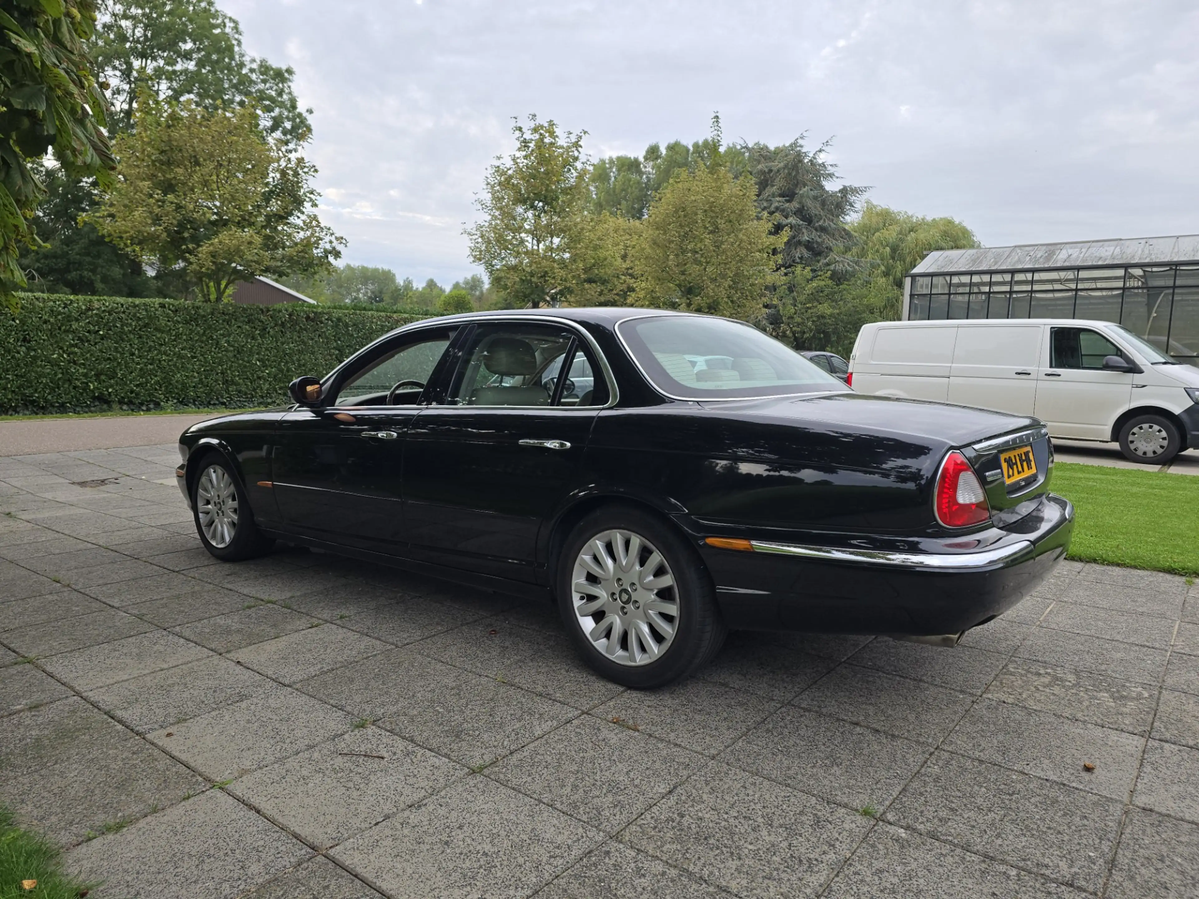 Jaguar XJ 3.5 V8 Executive Youngtimer |Leer |Memory |Nap |Au — photo 9