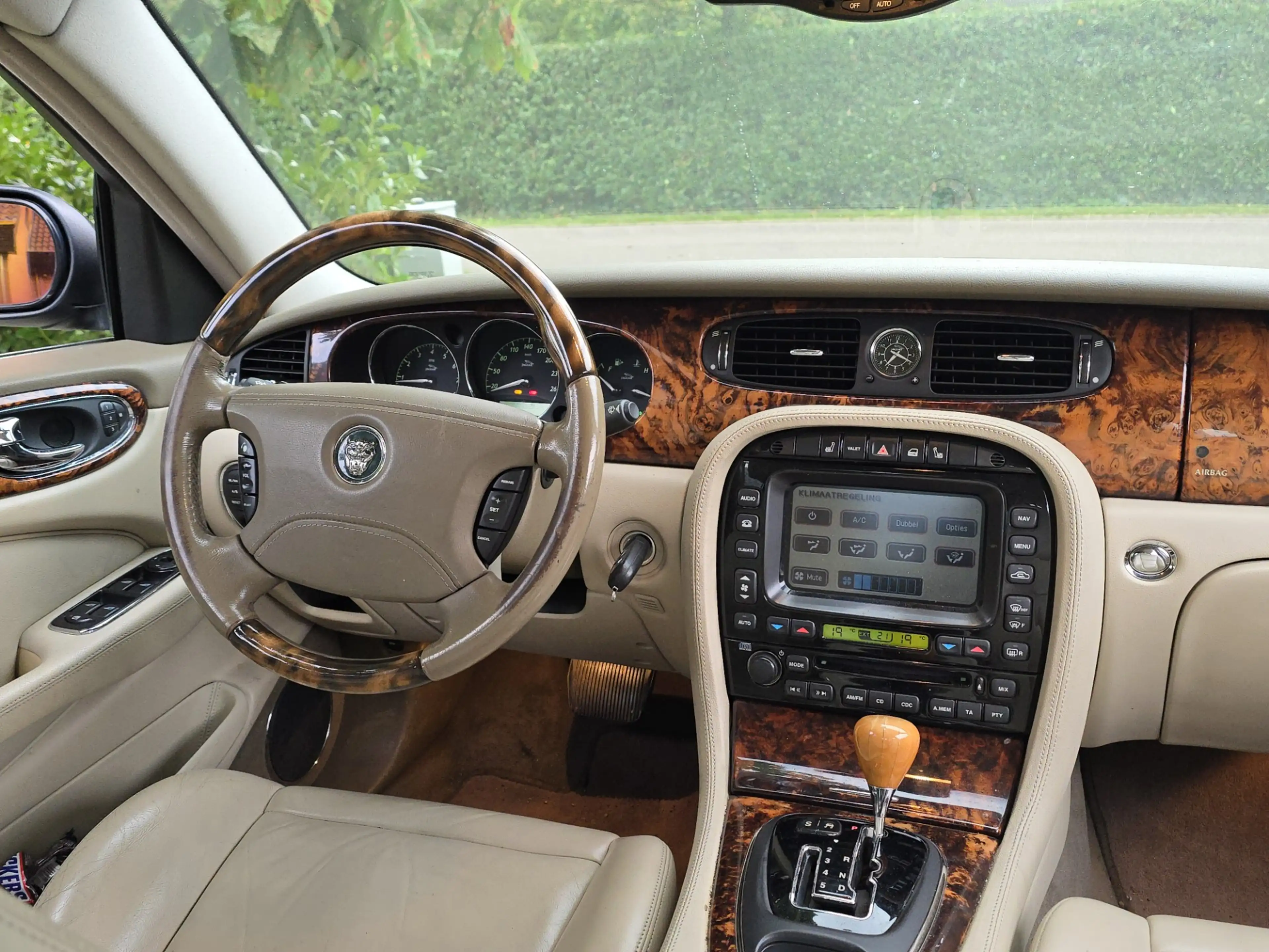 Jaguar XJ 3.5 V8 Executive Youngtimer |Leer |Memory |Nap |Au — photo 2
