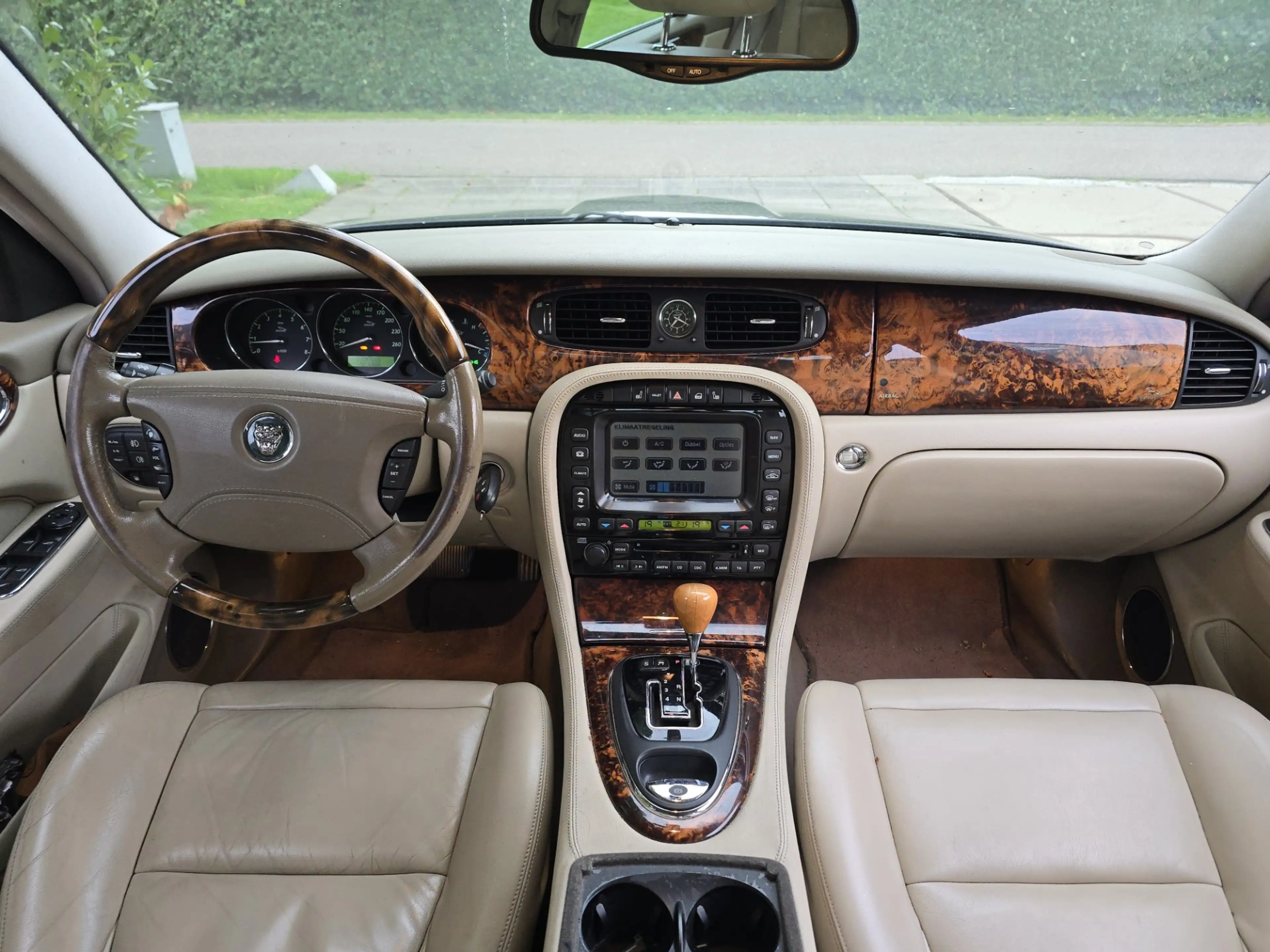 Jaguar XJ 3.5 V8 Executive Youngtimer |Leer |Memory |Nap |Au — photo 15