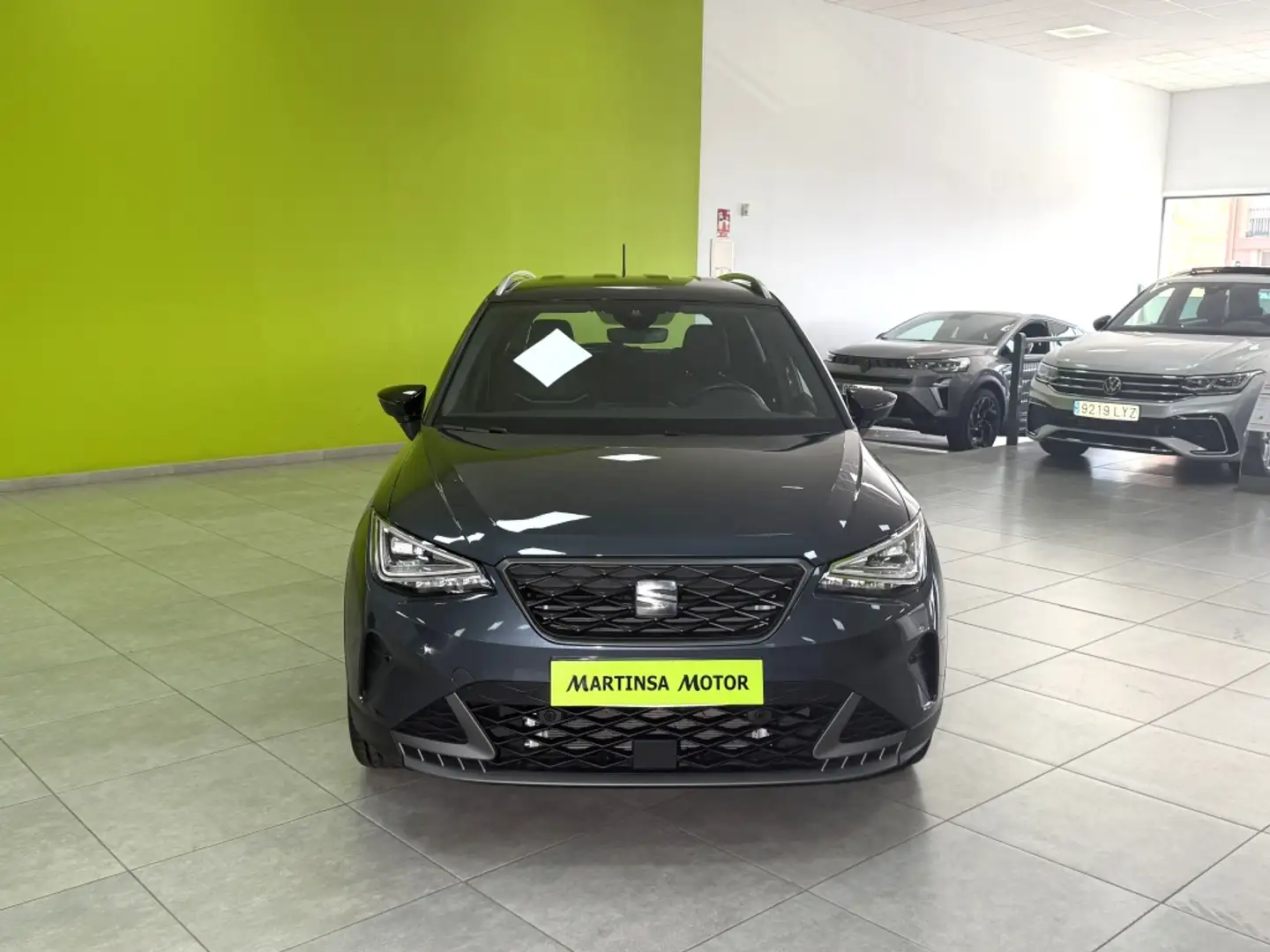 SEAT Arona 1.0 TSI S&S FR XM 115 Gris - 2