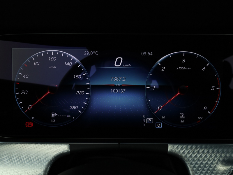 Mercedes-Benz E 400 d 4M Cabrio AMG*Multibeam*Airscarf*HUD*360 — photo 12