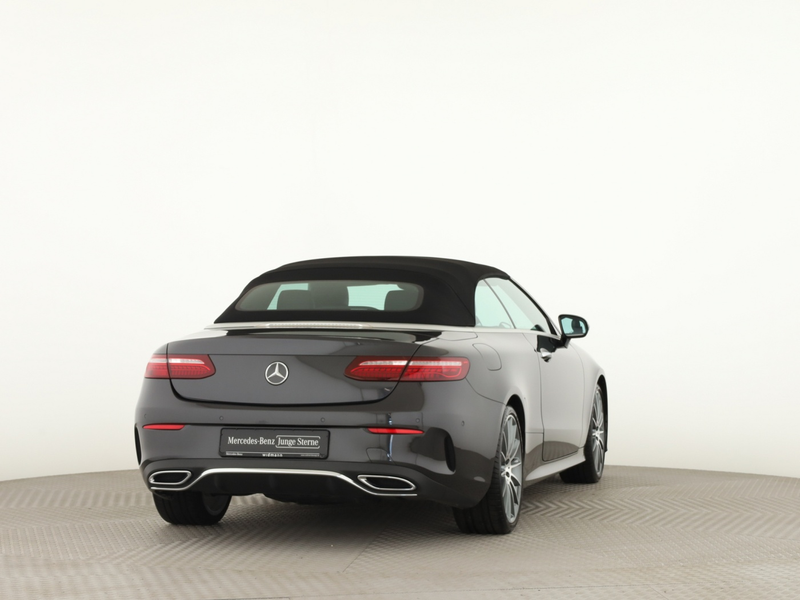 Mercedes-Benz E 400 d 4M Cabrio AMG*Multibeam*Airscarf*HUD*360 — photo 2