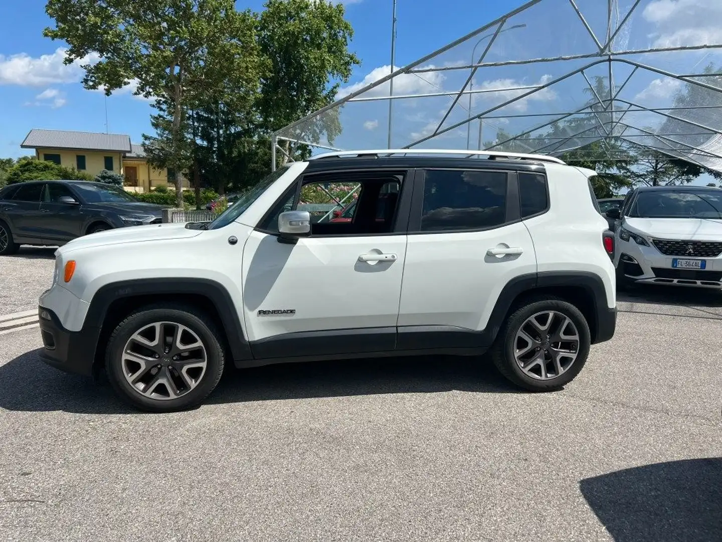 Jeep Renegade 1.6 Mjt 120 CV Limited Navi Pelle Bianco - 2