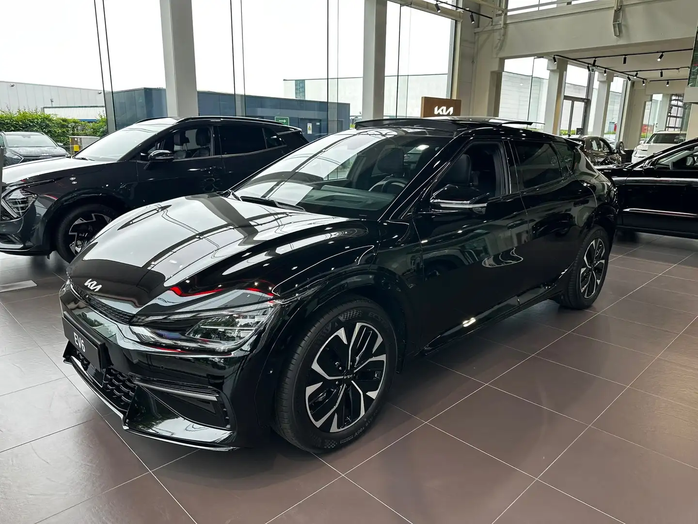 Kia EV6 77.4 kWh AWD GT Line (239 kW) Noir - 1