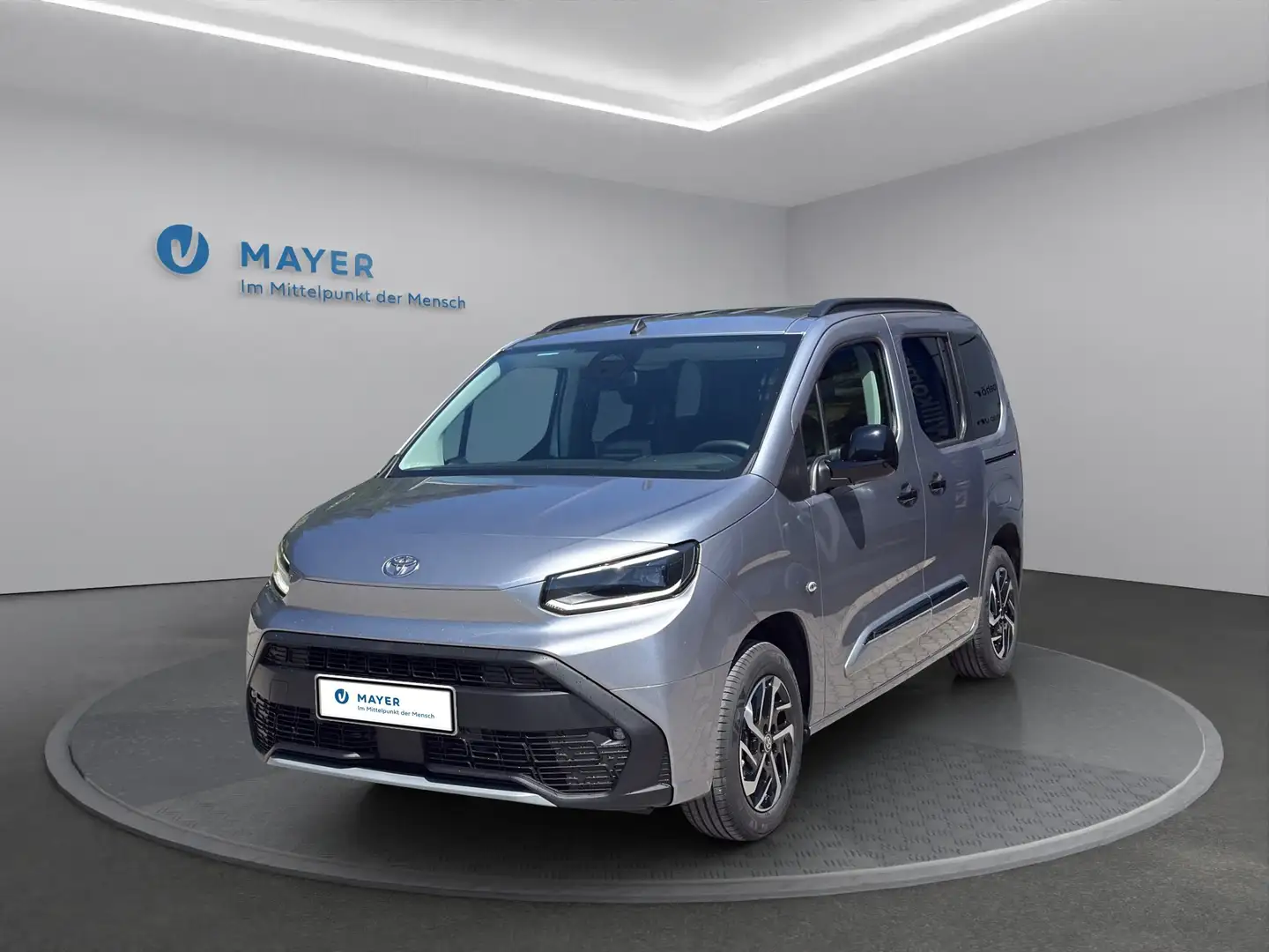 Toyota Proace City Verso L1 1,2 Teamplayer Silber - 1