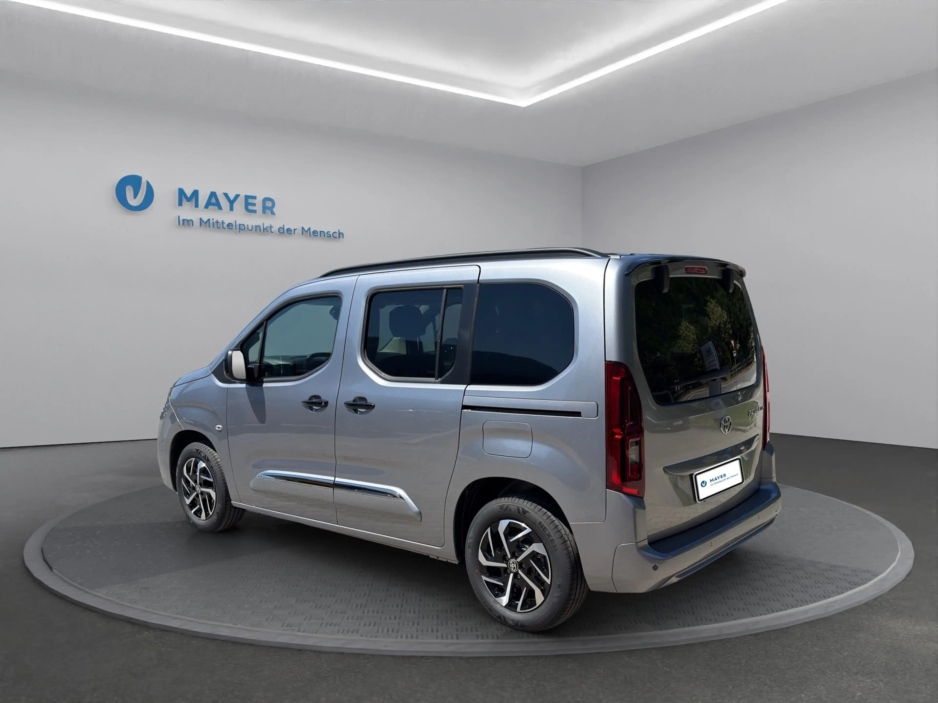 Toyota Proace City Verso L1 1,2 Teamplayer — photo 8