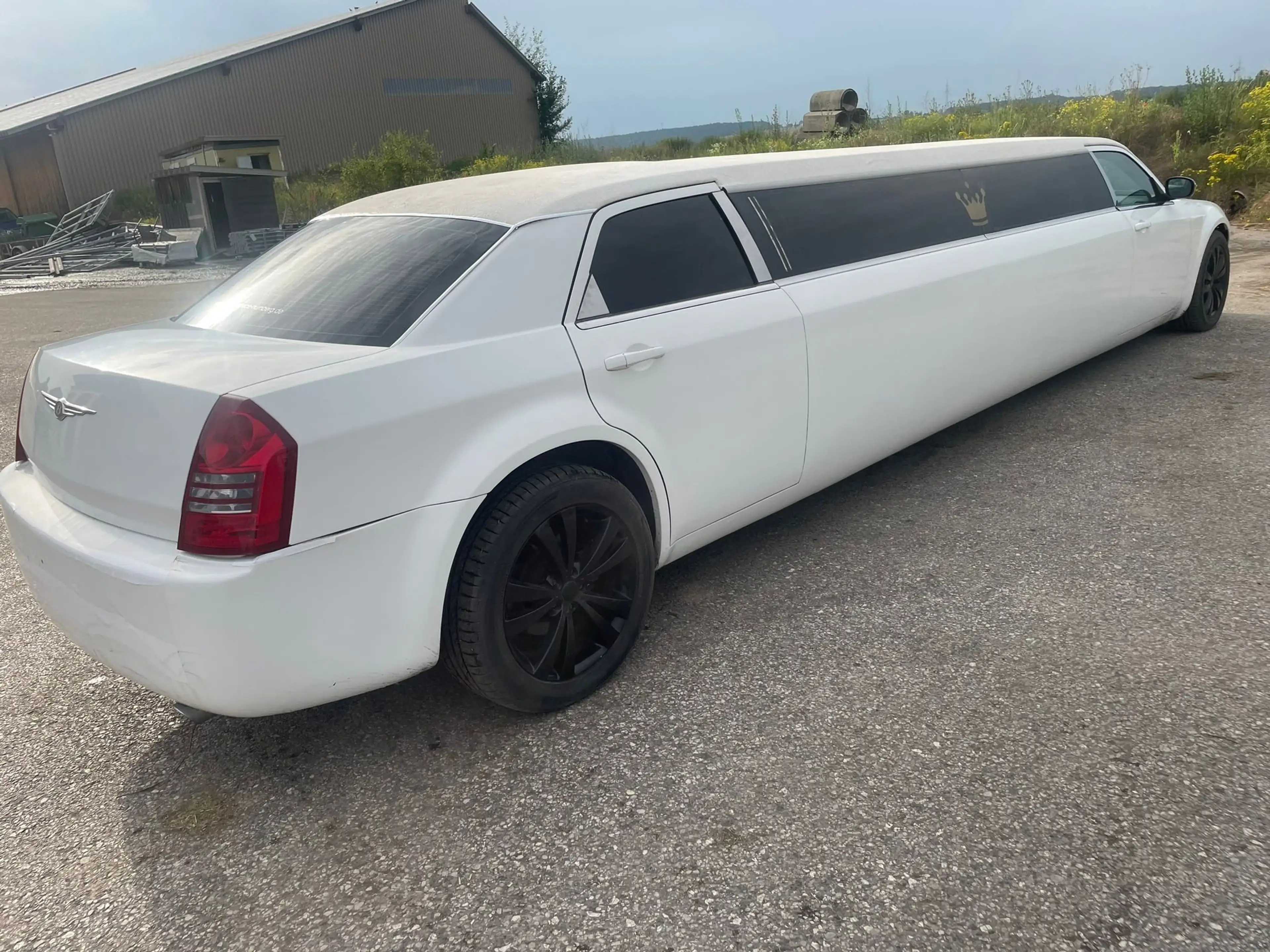 Chrysler 300C 300C 5.7 Automatik Stretch Limousine VIP Luxus — photo 6