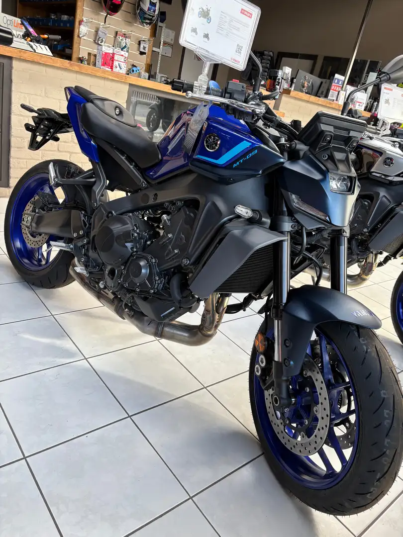 Yamaha MT-09 Kék - 1