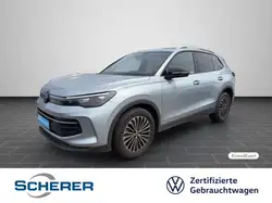 Volkswagen Tiguan Goal 2.0 TDI DSG AHK 360° NAVI SHZ ACC