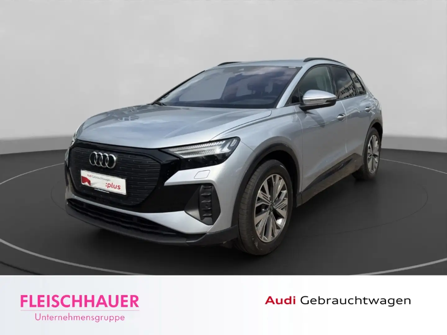 Audi Q4 e-tron 40 e-tron MATRIX+AHK+ACC+HUD+NAVI+CARPLAY+RFK+SZH+ Zilver - 1