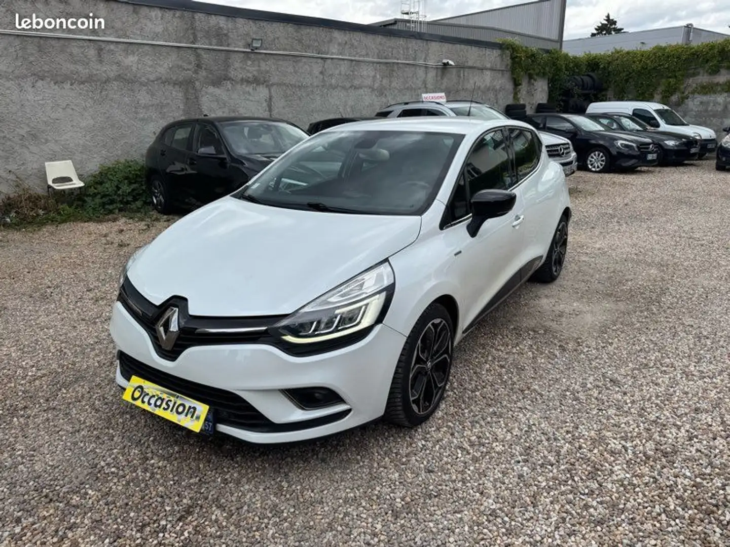 Renault Clio 1.5 dci 90 ch bosse Blanc - 1