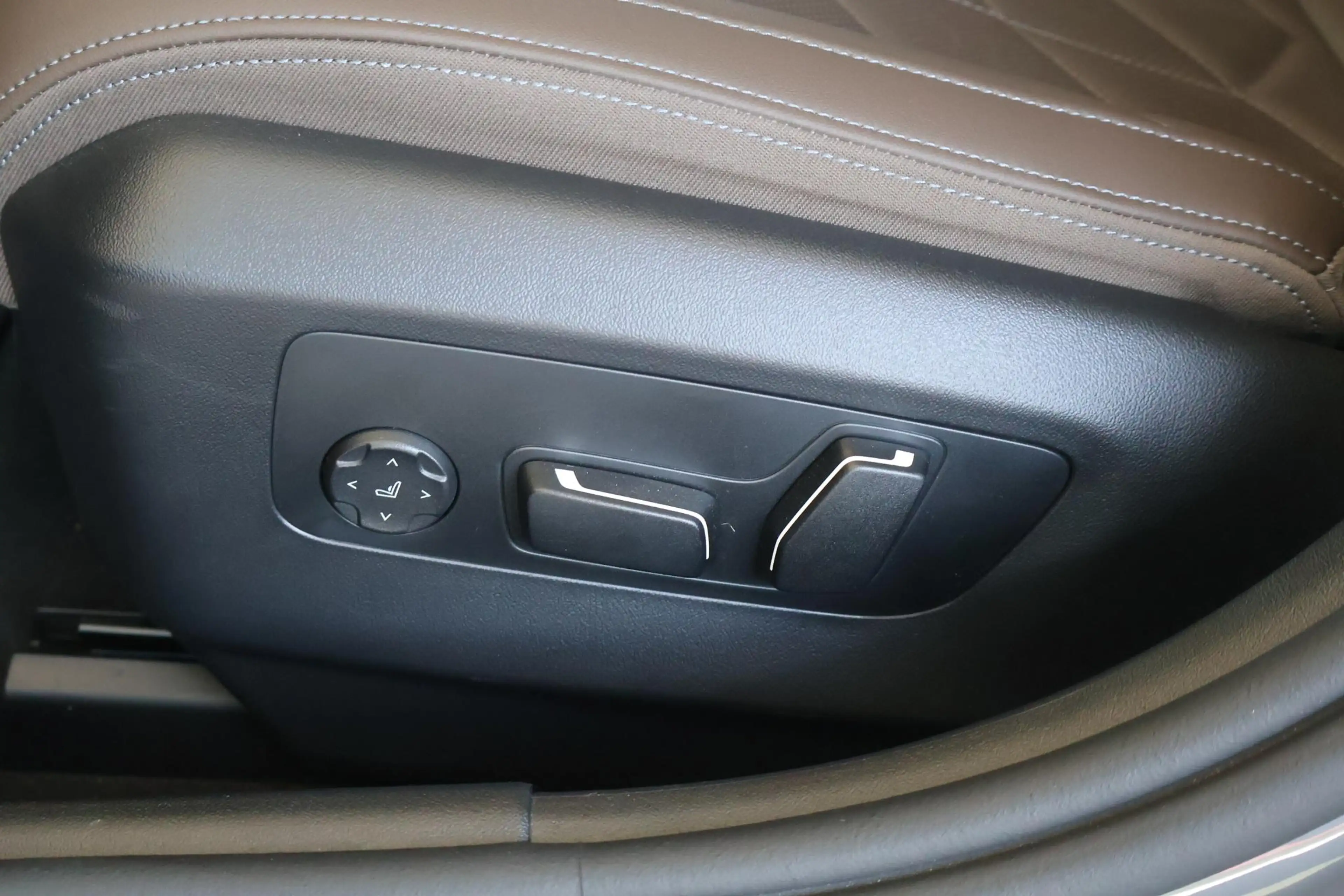 BMW 530 5-serie Touring 530e | M Sport Pro | Harman Kardon — photo 15