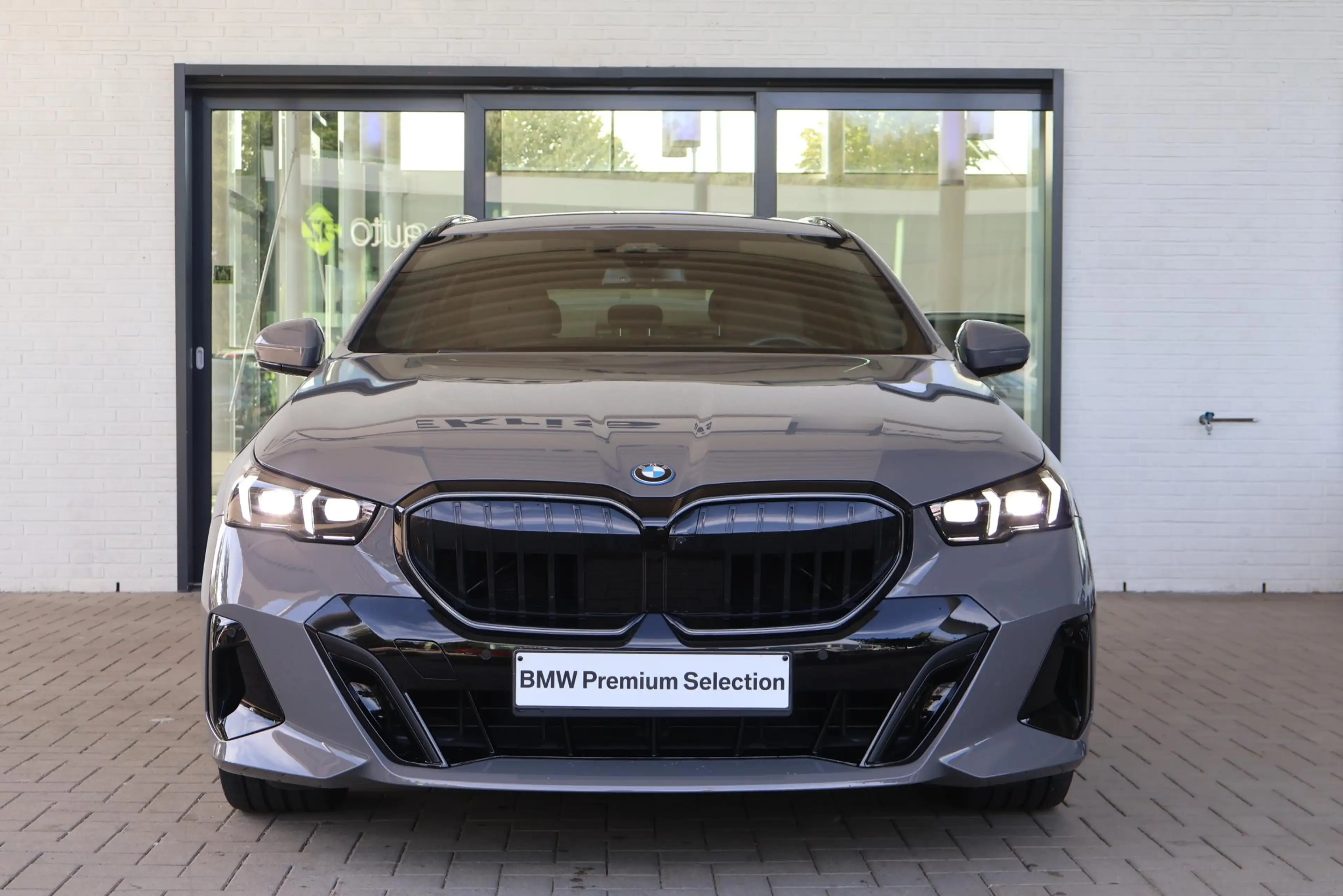 BMW 530 5-serie Touring 530e | M Sport Pro | Harman Kardon — photo 3