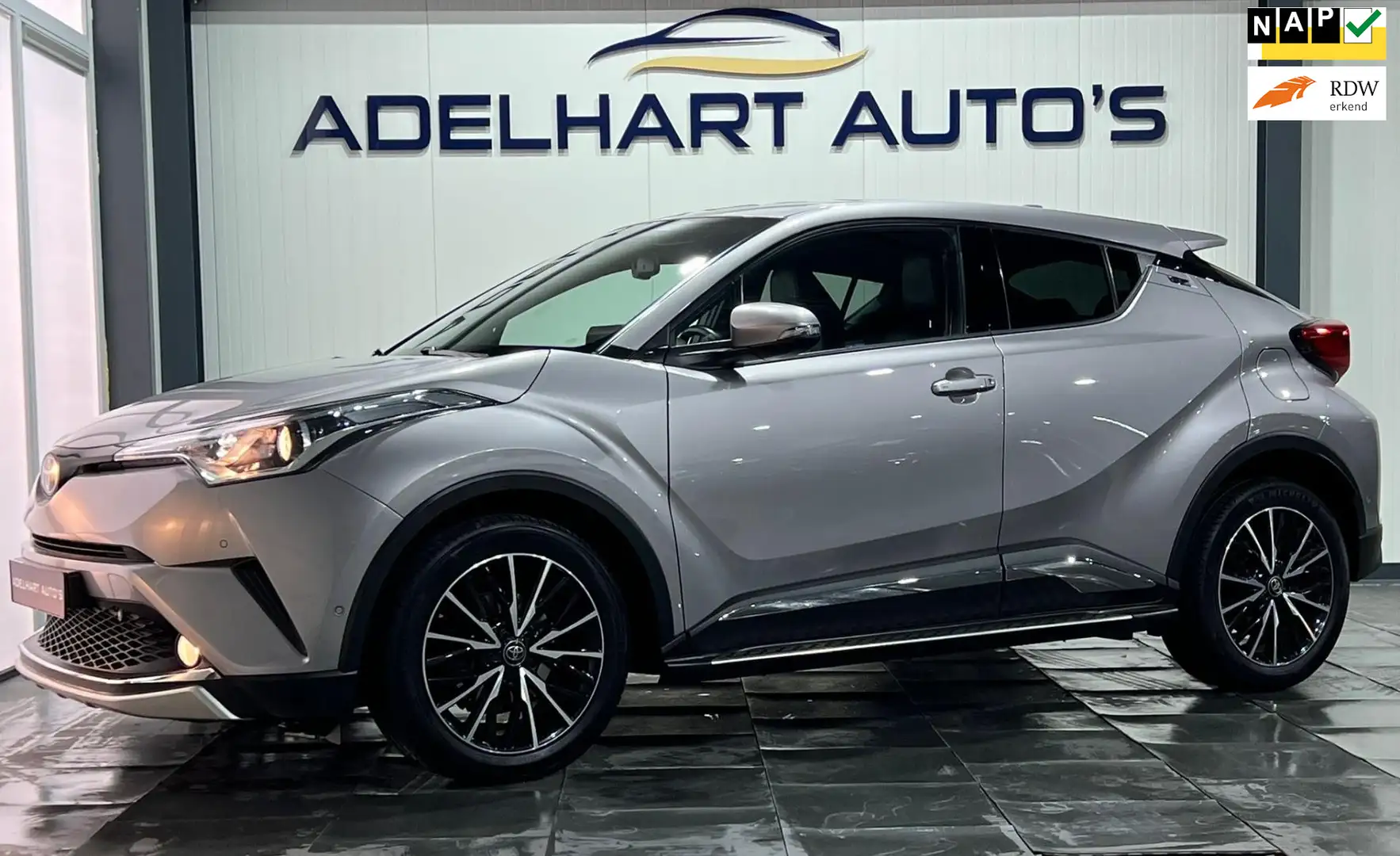 Toyota C-HR 1.2 Executive Automaat / Navigatie full map / Came Gris - 1