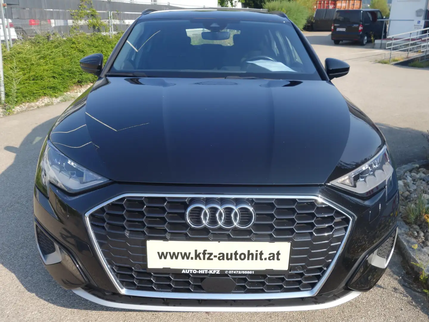 Audi A3 SB 30 TFSI advanced S-tronic**Sportsitze/leasing** Schwarz - 2