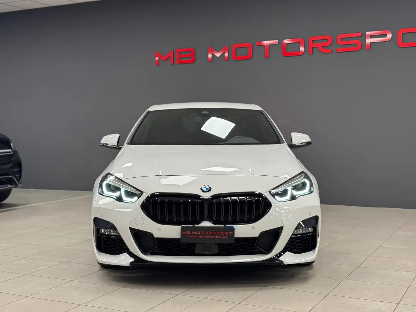 BMW 220 220d Gran Coupe Msport auto Bianco - 2