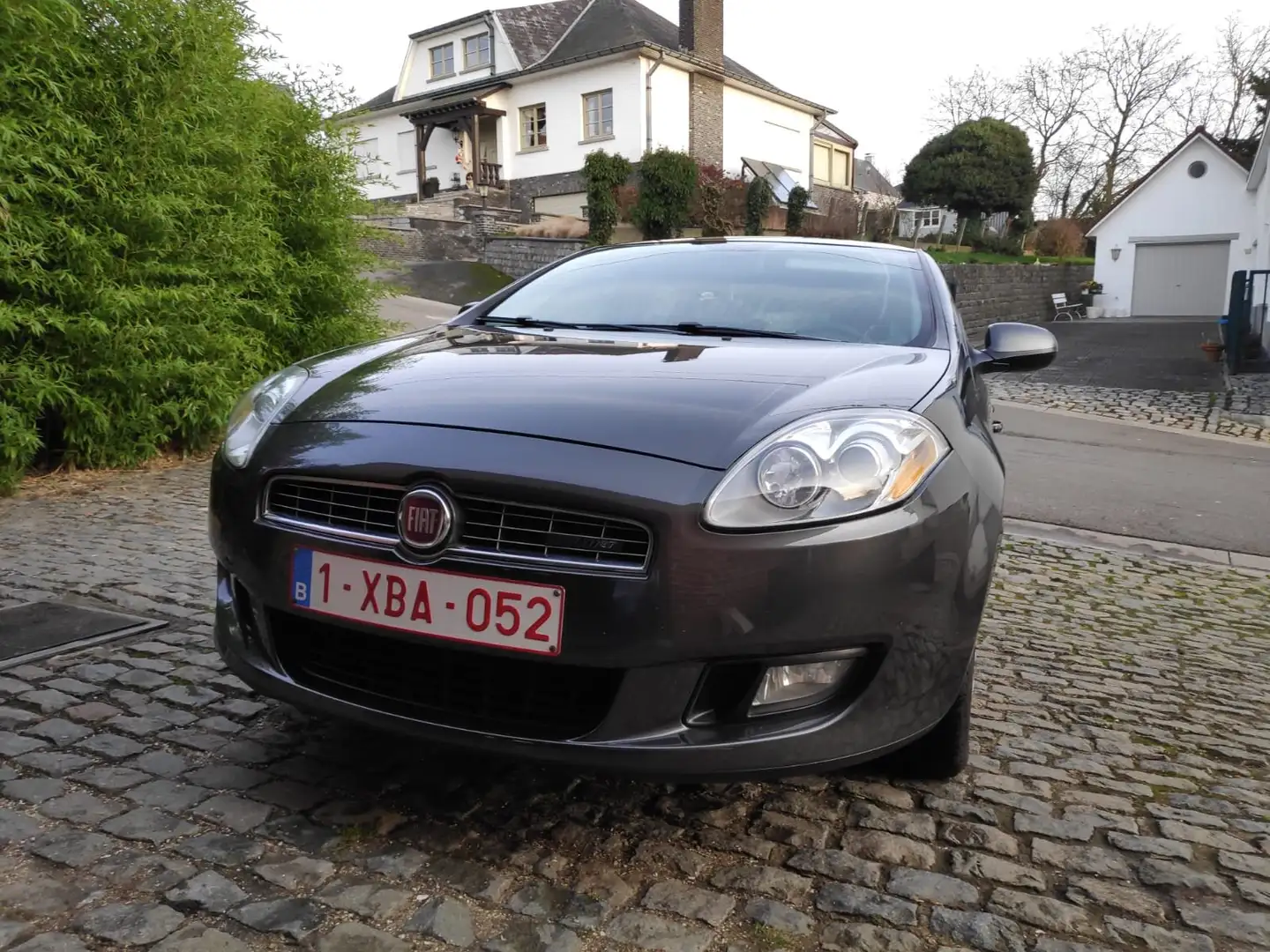 Fiat Bravo Bravo 1.6 Multijet 16V DPF Pur-O2 Active Schwarz - 1