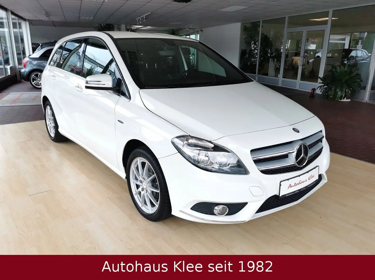Mercedes-Benz B 180 CDI BlueEffiency *Klima*Sitzheizung*LM*AHK Weiß - 1