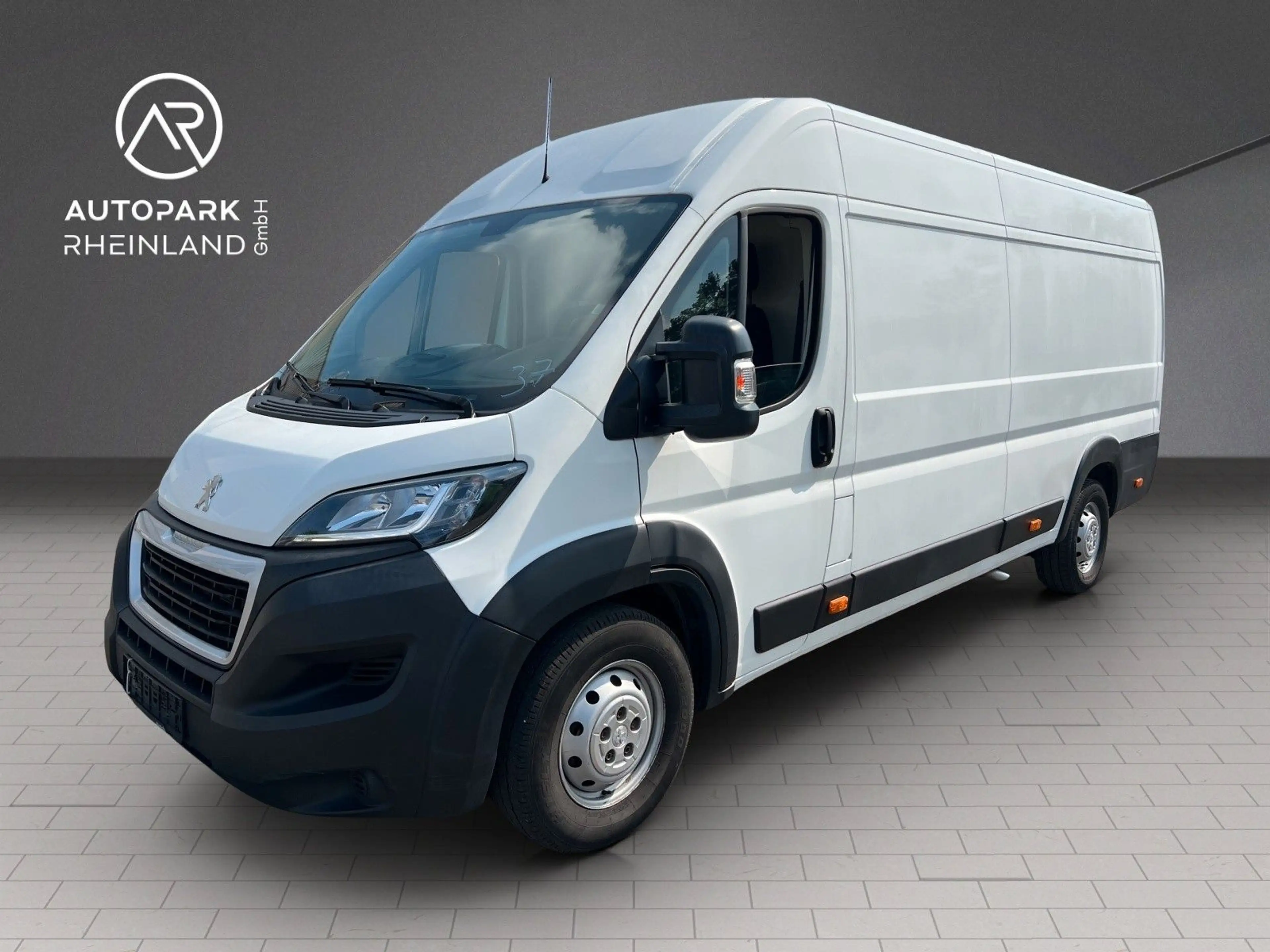 Peugeot Boxer Kasten L4H2 Premium*Motor Neu*0 Km* — photo 4