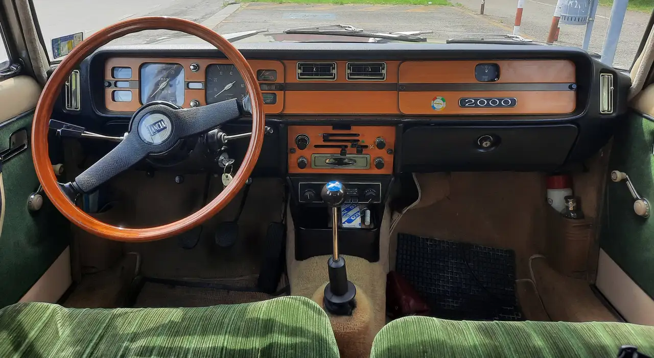 Lancia Flavia berlina 2000, foto 7