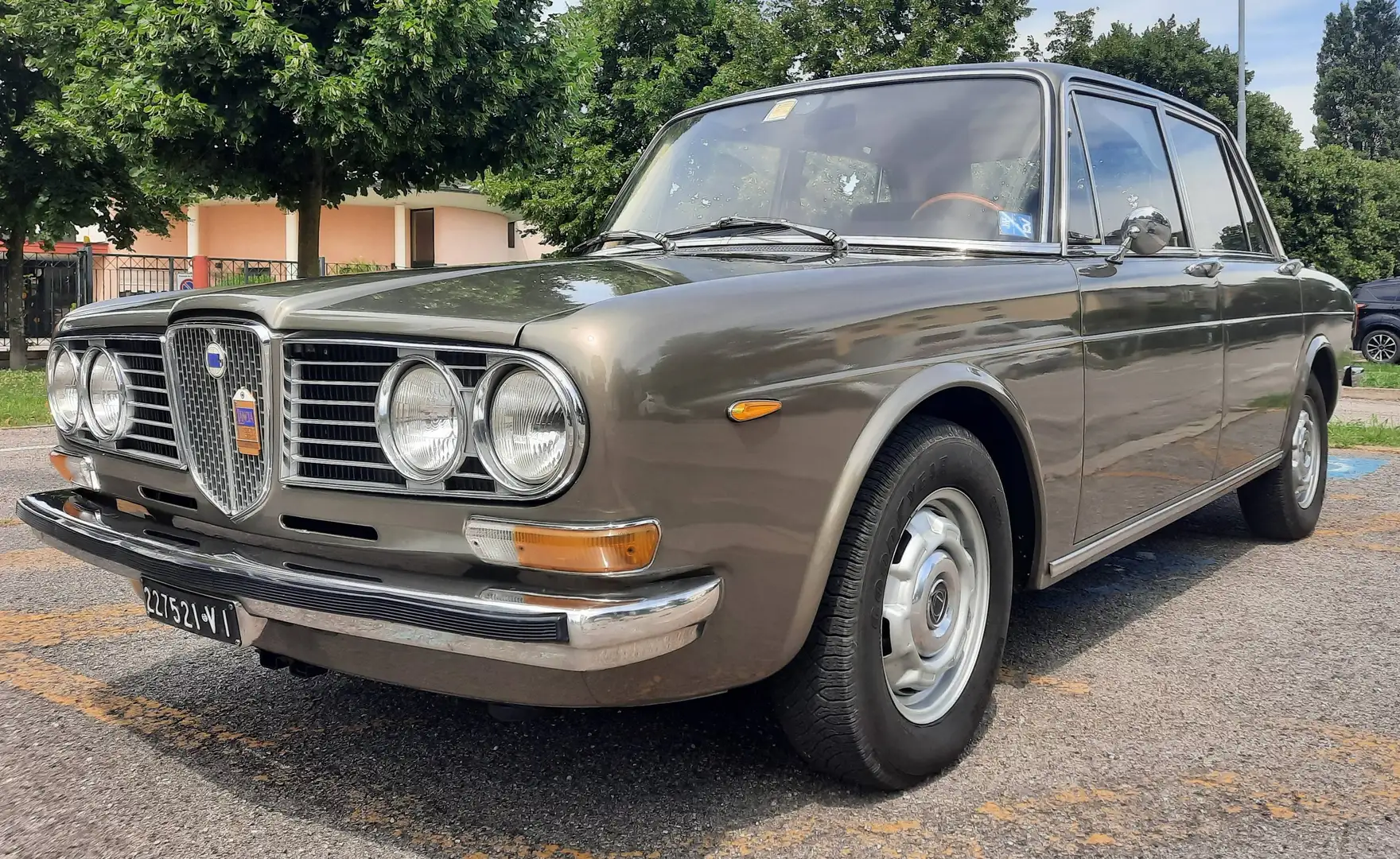 Lancia Flavia berlina 2000 Beige - 1