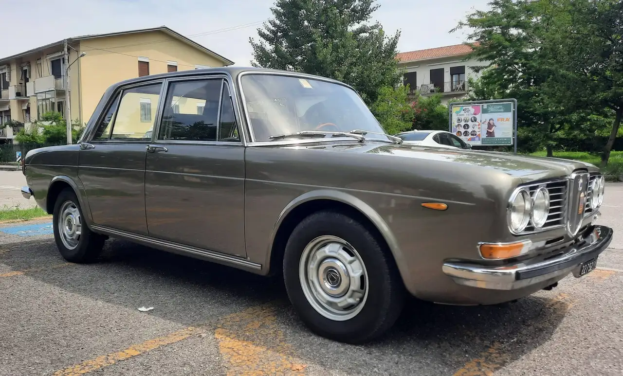Lancia Flavia berlina 2000, foto 5