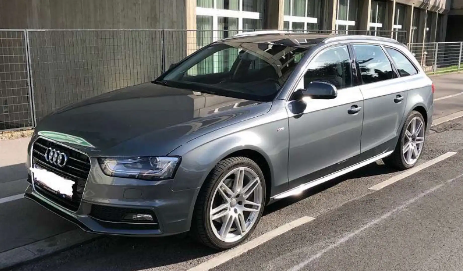 Audi A4 Avant 1,8 TFSI *Pickerl neu* *S-line* Silber - 1