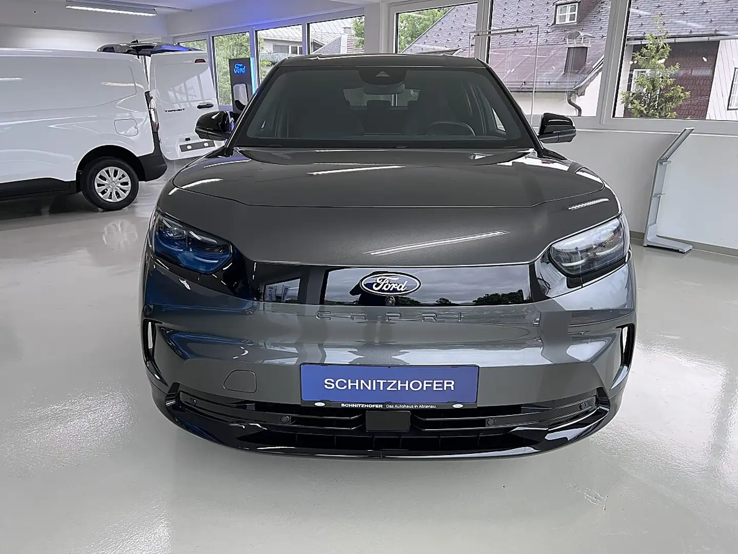 Ford Capri Dual-Elektro 79kWh Extended Range Allrad Select Grau - 2