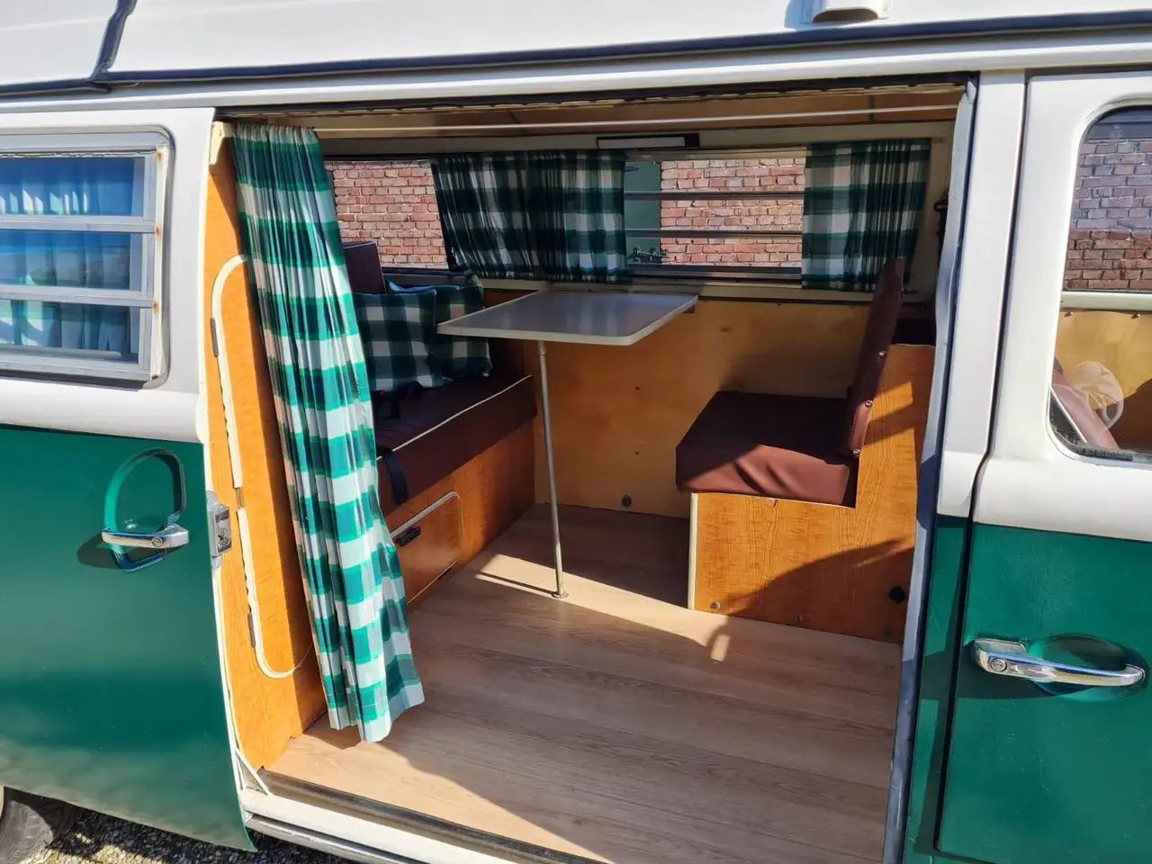 Volkswagen T2 Westfalia, foto 2