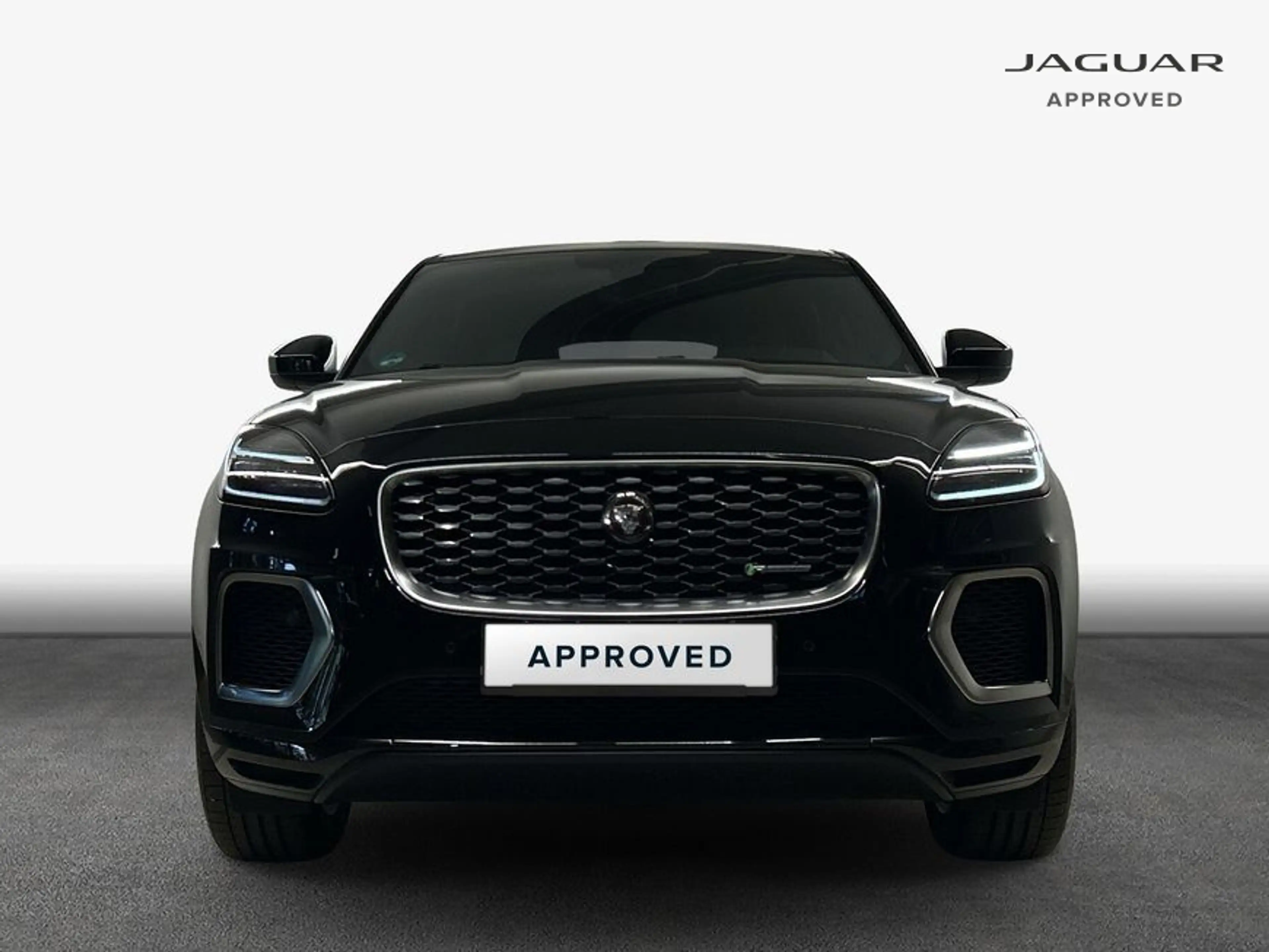 Jaguar E-Pace P200 AWD R-Dynamic SE — photo 8