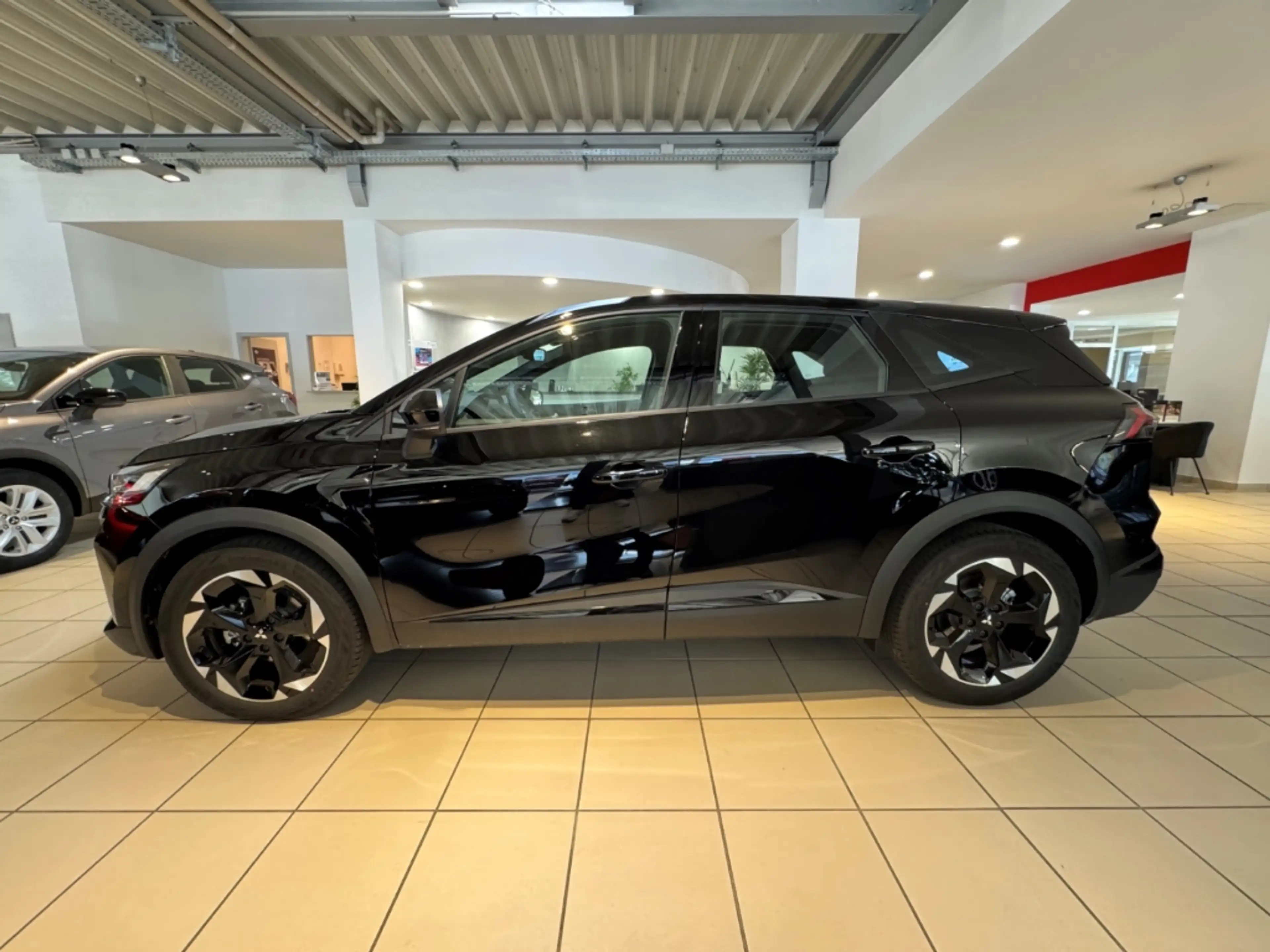 Mitsubishi Grandis 1.3 MHEV Diamant PLUS / CarPlay & Android Auto / T — photo 2