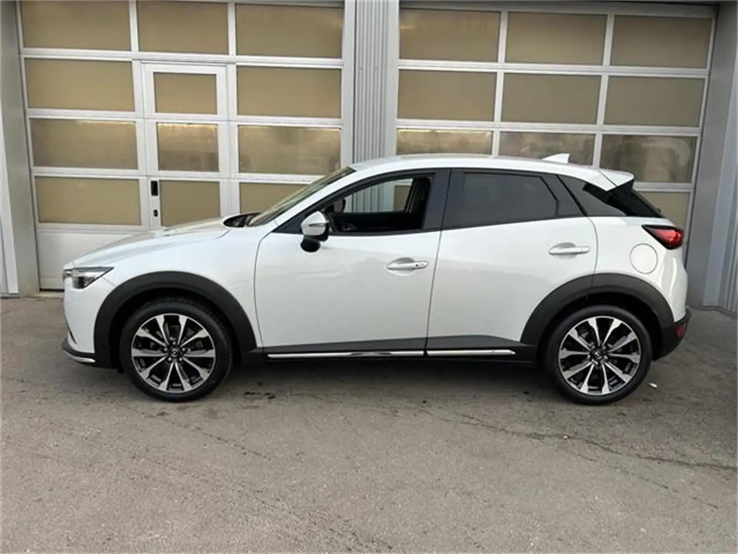Mazda CX-3 G150 AWD Revolution Aut. Allrad Automatik Weiß - 2