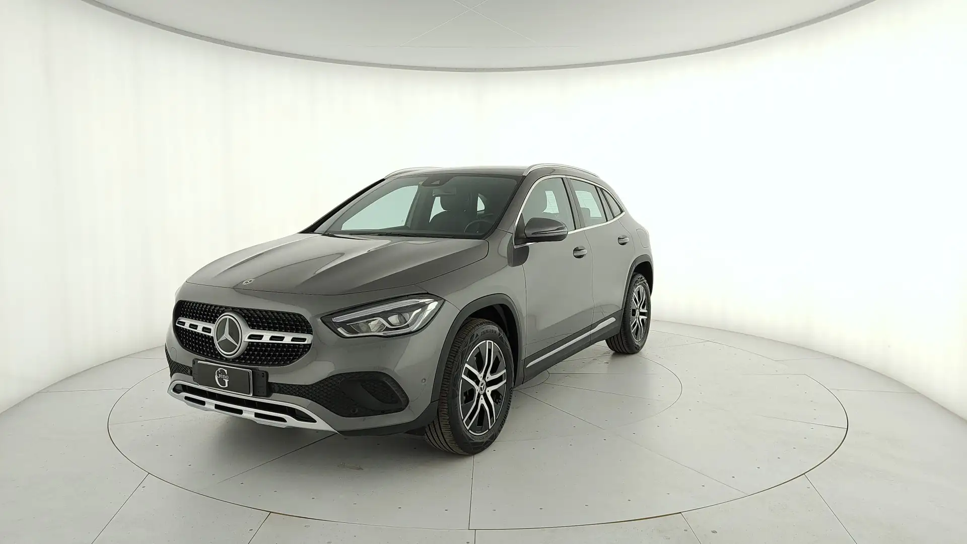 Mercedes-Benz GLA 180 Sport Plus auto Grigio - 1