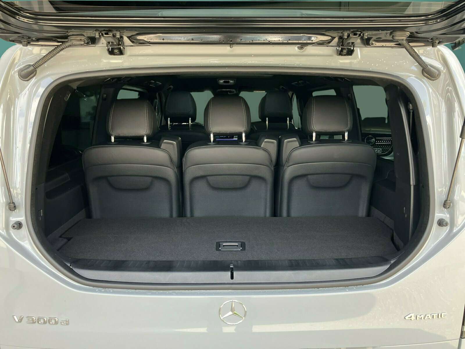 Mercedes-Benz V 300