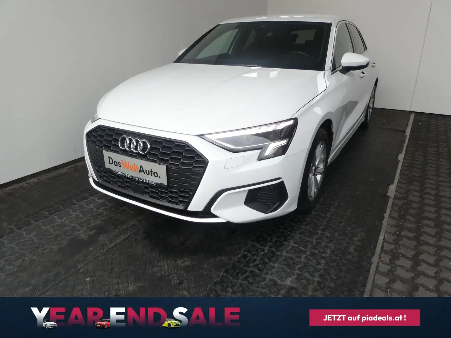 Audi A3 30 TFSI intense Blanc - 1