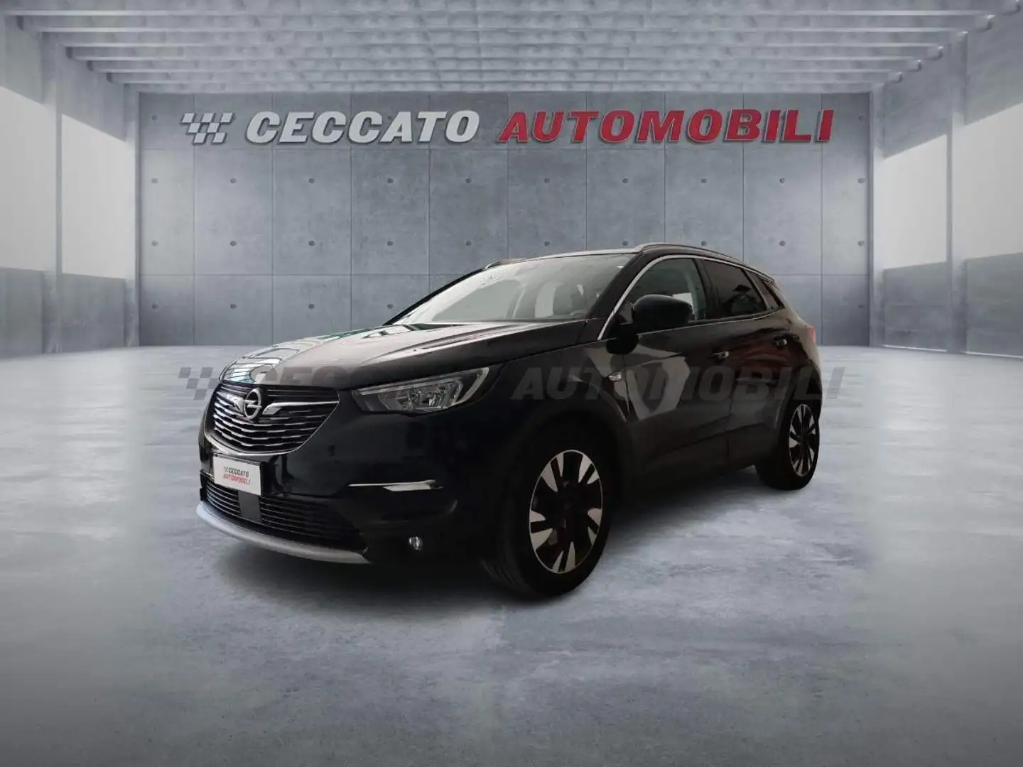 Opel Grandland Grandland X 1.2 Innovation s&s 130cv my18 Zwart - 1