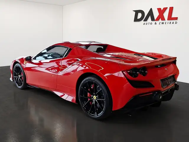 Ferrari F8 Spider Ansicht 7
