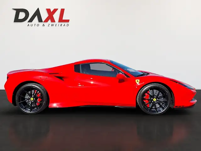 Ferrari F8 Spider Ansicht 4
