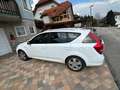 Kia Ceed SW / cee'd SW cee'd SW 1,6 CRDi Active Surf Weiß - thumbnail 1