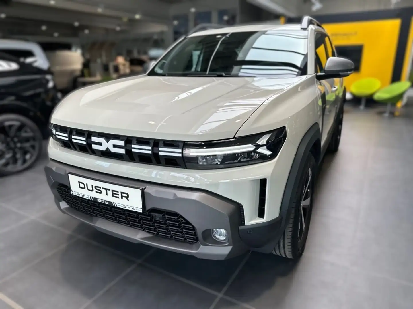 Dacia Duster Journey TCe 130 PS Бежевый  - 1