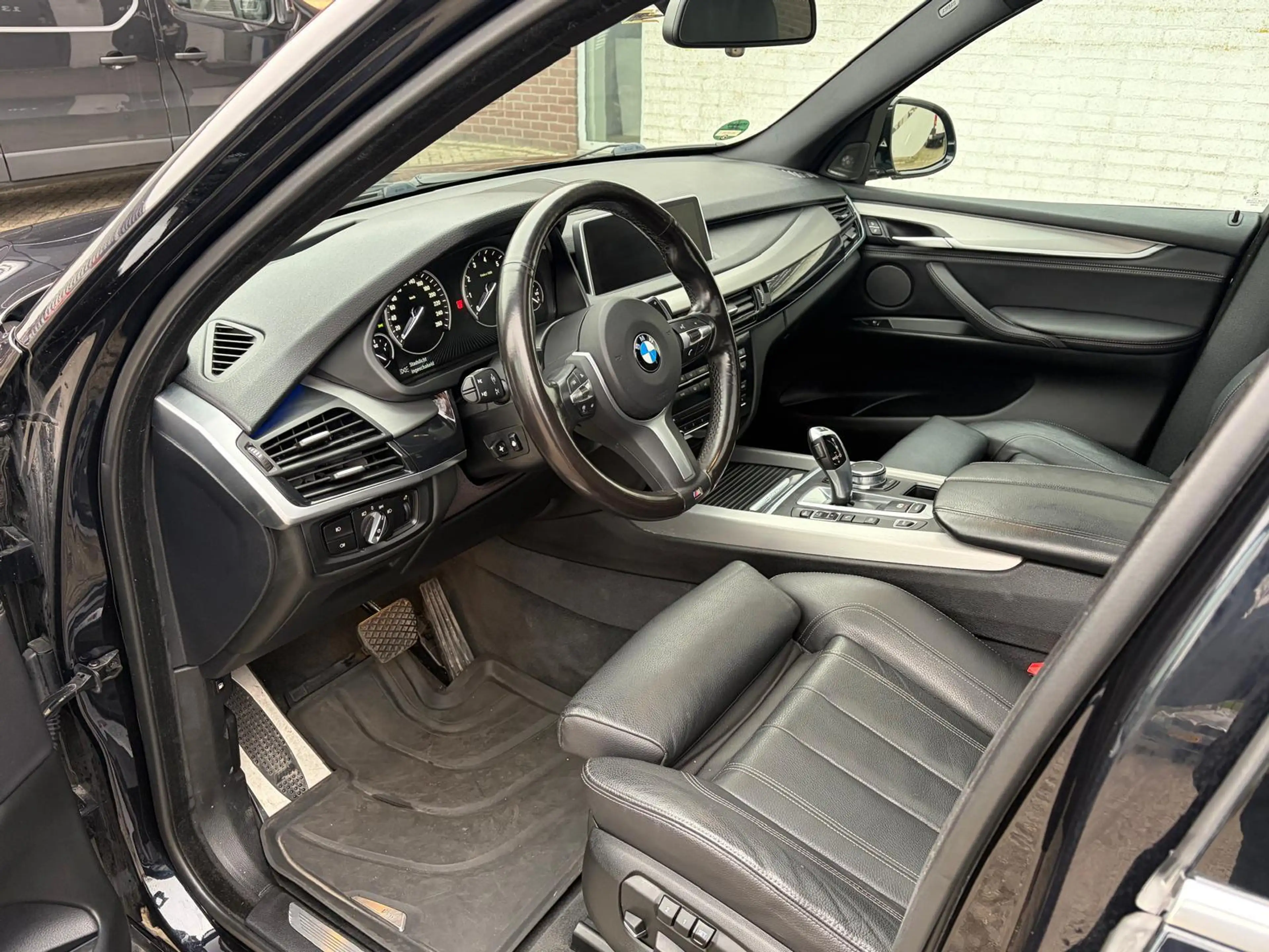 BMW X5 XDrive40e iPerformance M Sport Edition - BOMVOL OP — photo 12