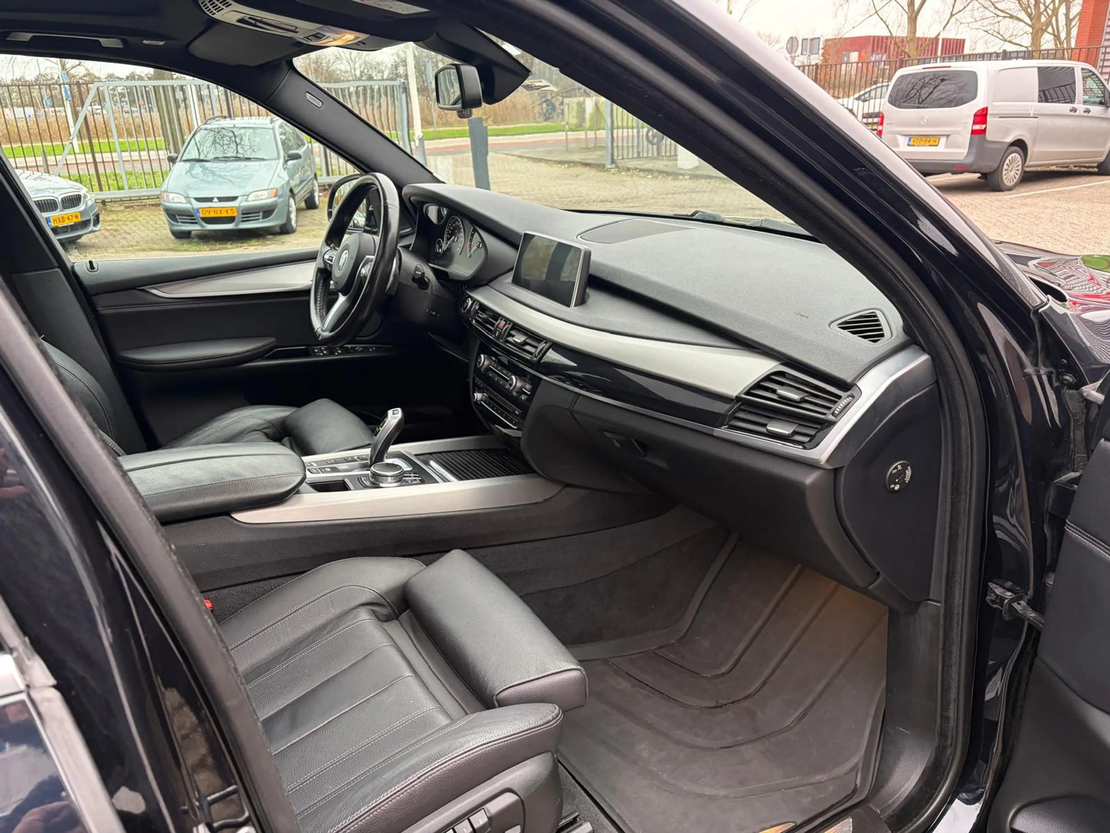 BMW X5 XDrive40e iPerformance M Sport Edition - BOMVOL OP — photo 17