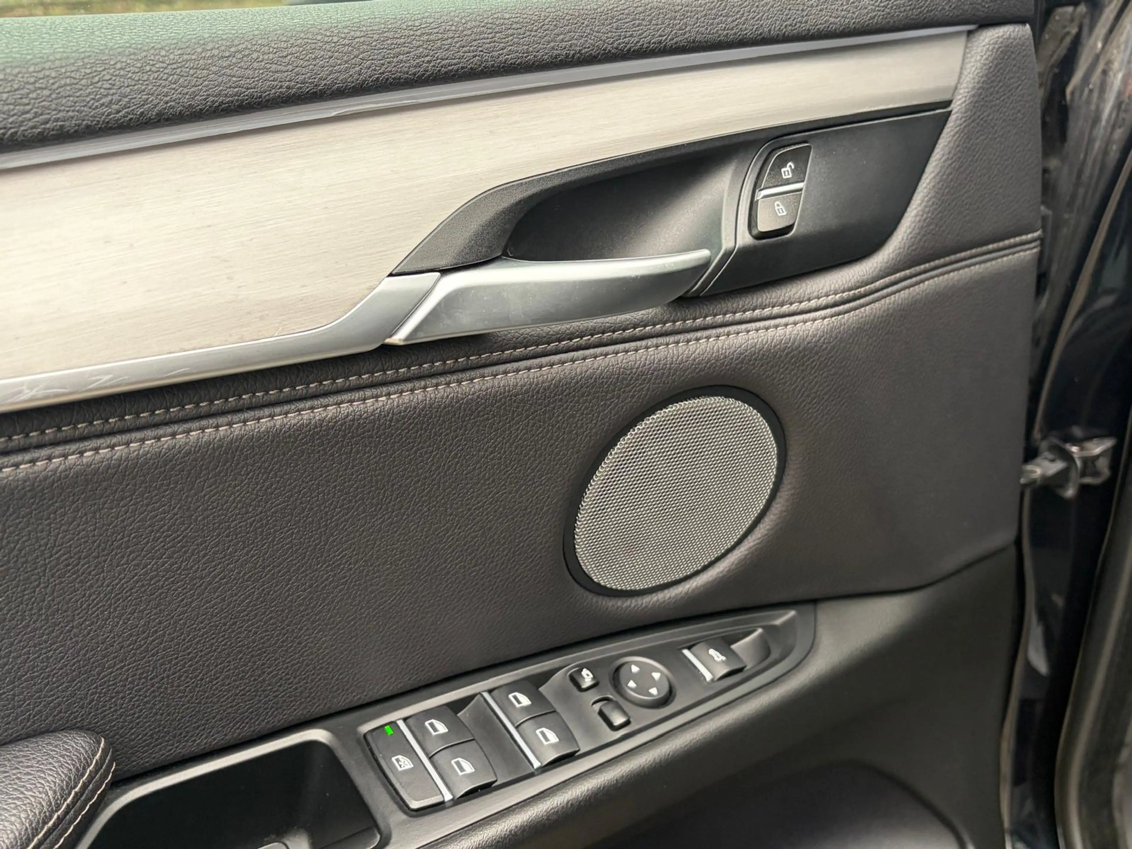 BMW X5 XDrive40e iPerformance M Sport Edition - BOMVOL OP — photo 39