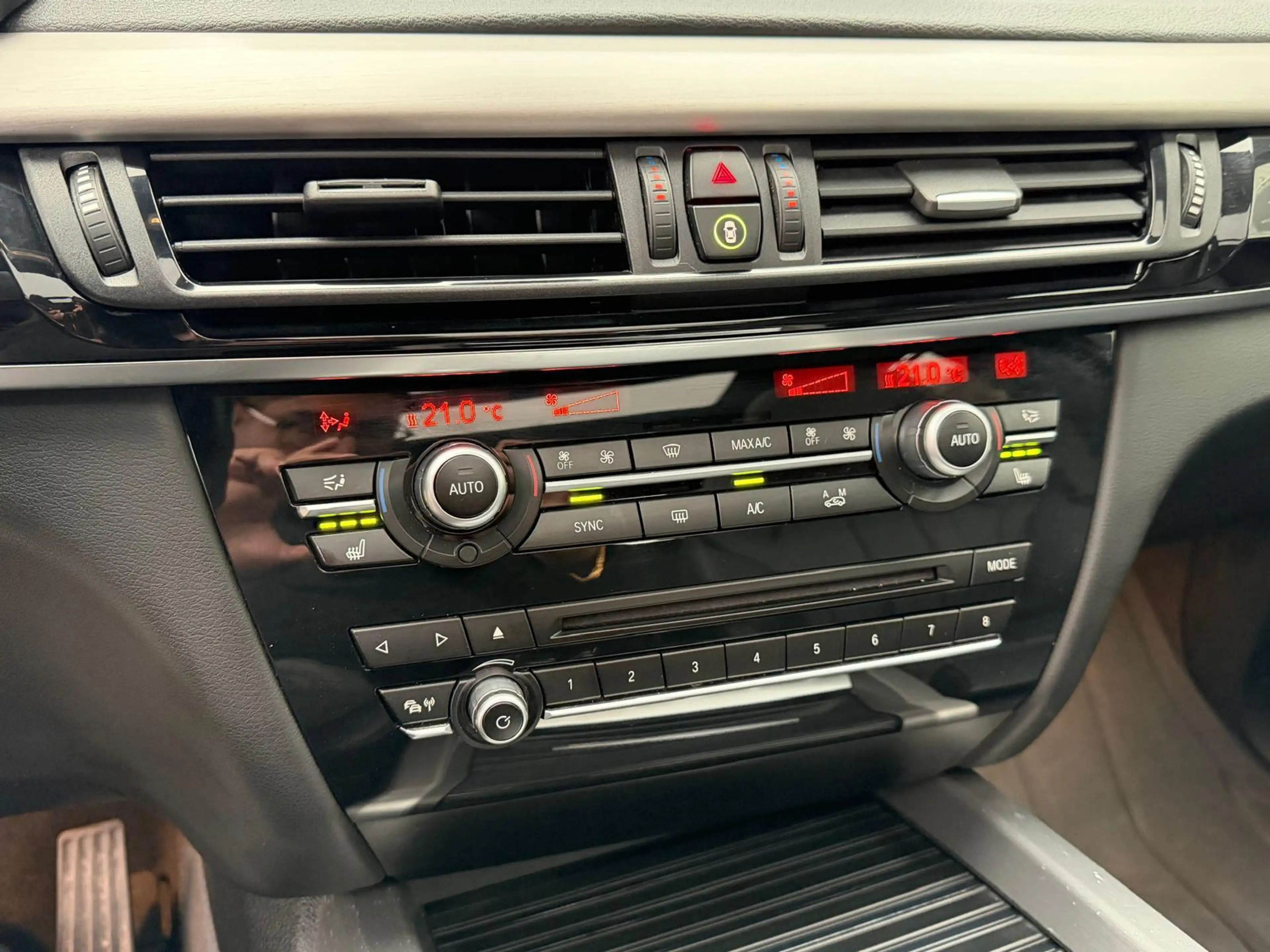 BMW X5 XDrive40e iPerformance M Sport Edition - BOMVOL OP — photo 27