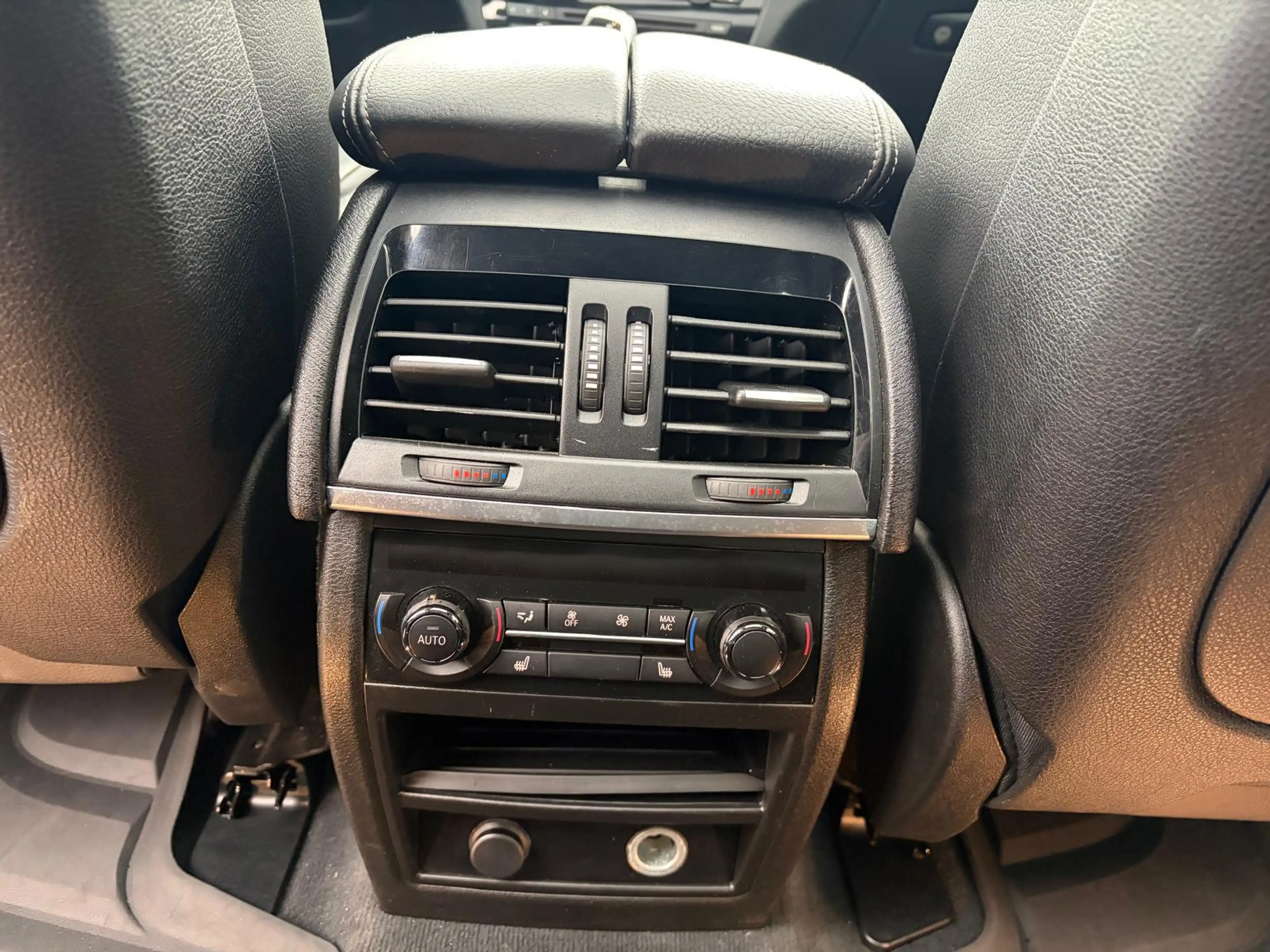 BMW X5 XDrive40e iPerformance M Sport Edition - BOMVOL OP — photo 22