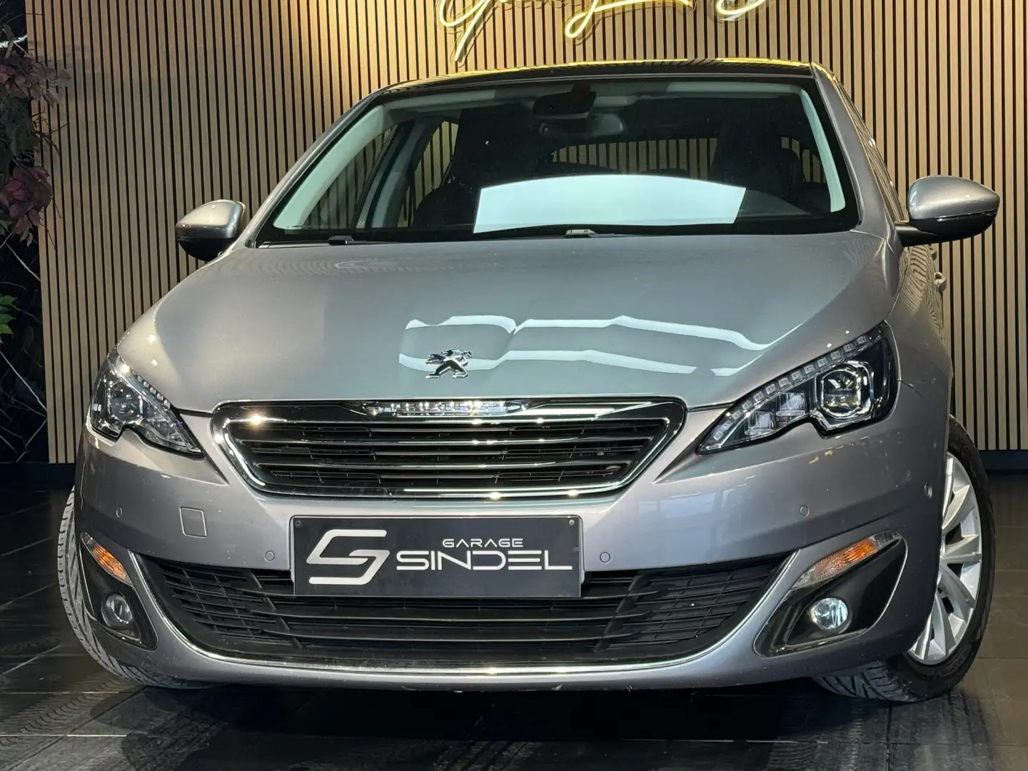 Peugeot 308 308 1.2 Feline STT 130CH*TOIT PANO*REGULATEUR Grijs - 1