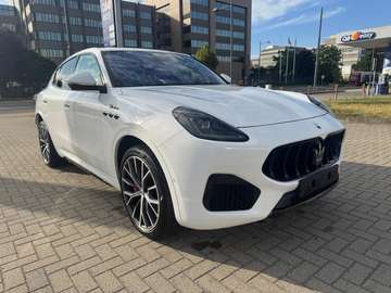 Grecale 2.0 Turbo MHEV Modena-Cuir Rosso-New