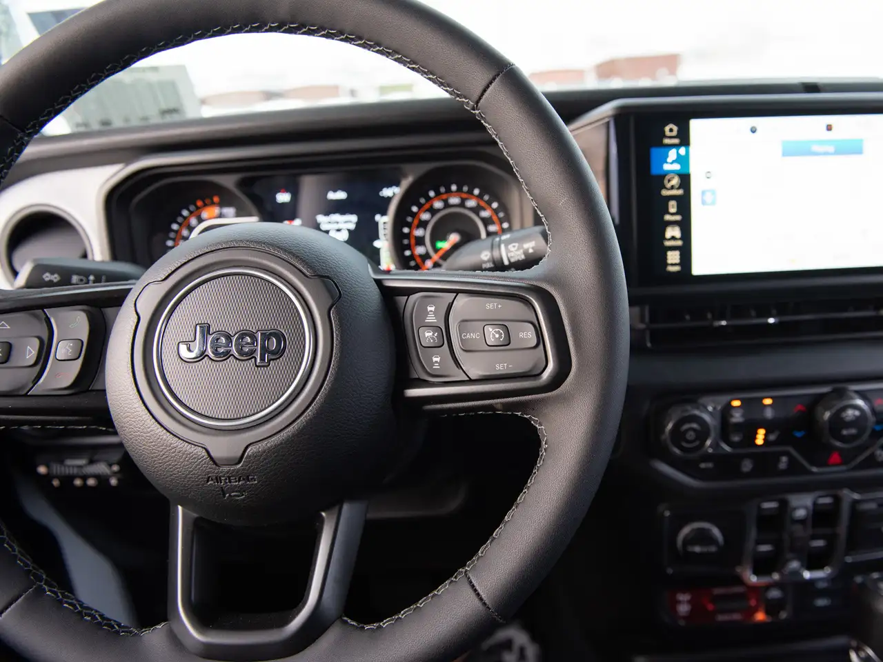Jeep Wrangler снимка Jeep Wrangler